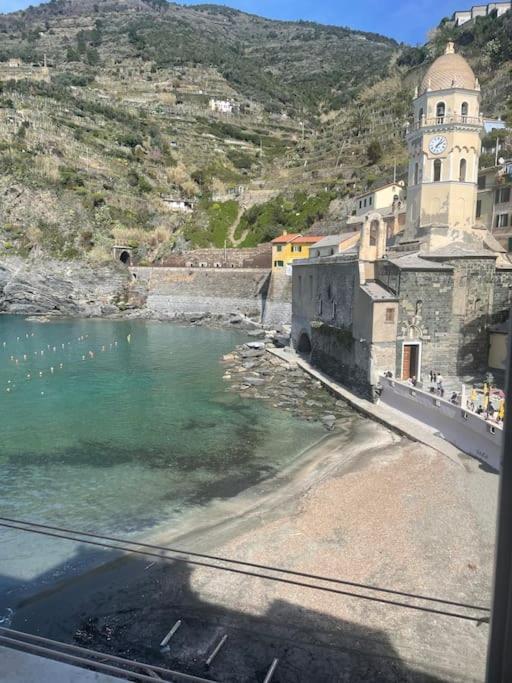 Il Mare Alla Finestra Apartman Vernazza Kültér fotó
